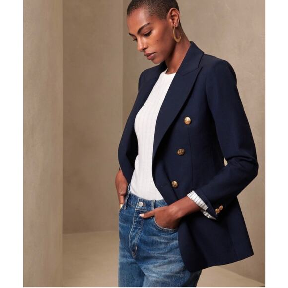 Banana Republic Classic Navy Wool Blend Captains Double-breasted Blazer, size 8T - Picture 1 of 9